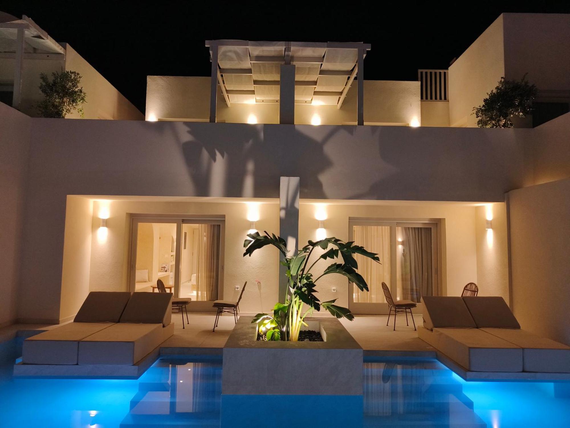 Heyday Luxury Suites ペリッサ エクステリア 写真